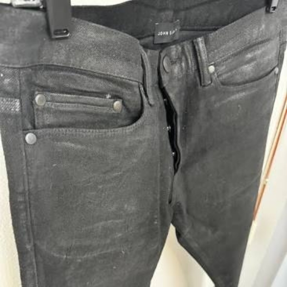 NWOT RAW WAXED & COATED BLACK JOHN ELLIOTT CAST 2 32W JEANS RARE COATING NWOT